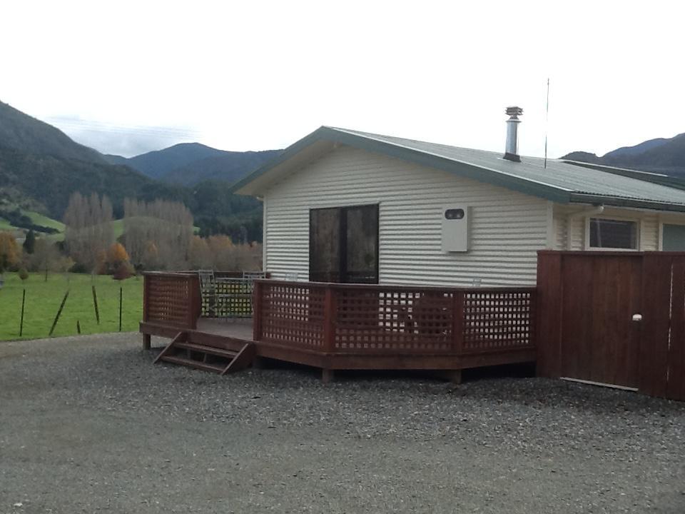 River Terrace Cottage Motueka Buitenkant foto